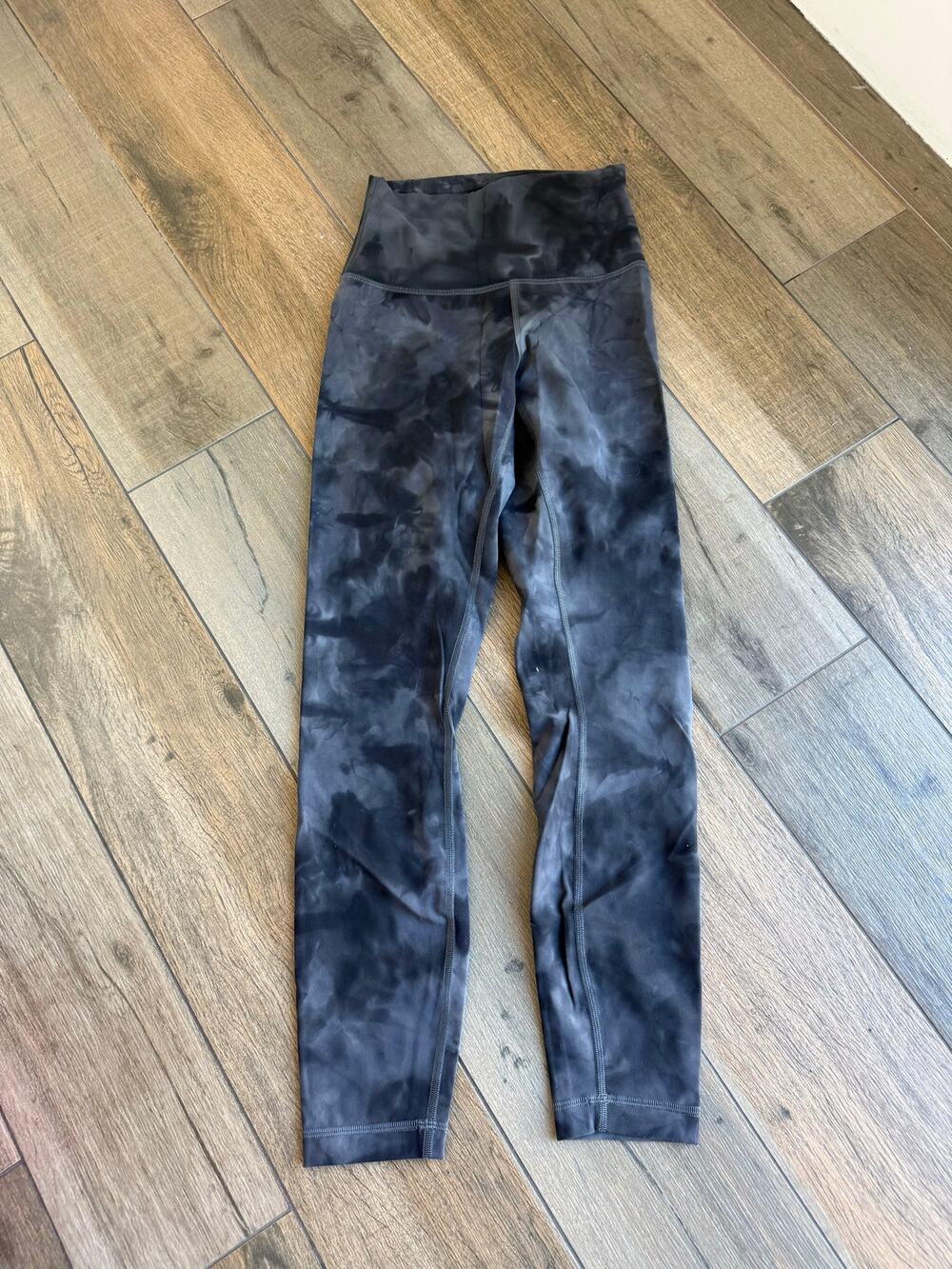 lululemon Wunder Train 25" Contour Fit